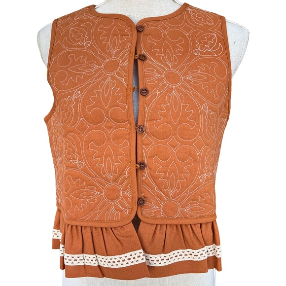 Quilted Peplum Vest with Lace Trim in Terracotta | Western Boho - Picture 8 of 15